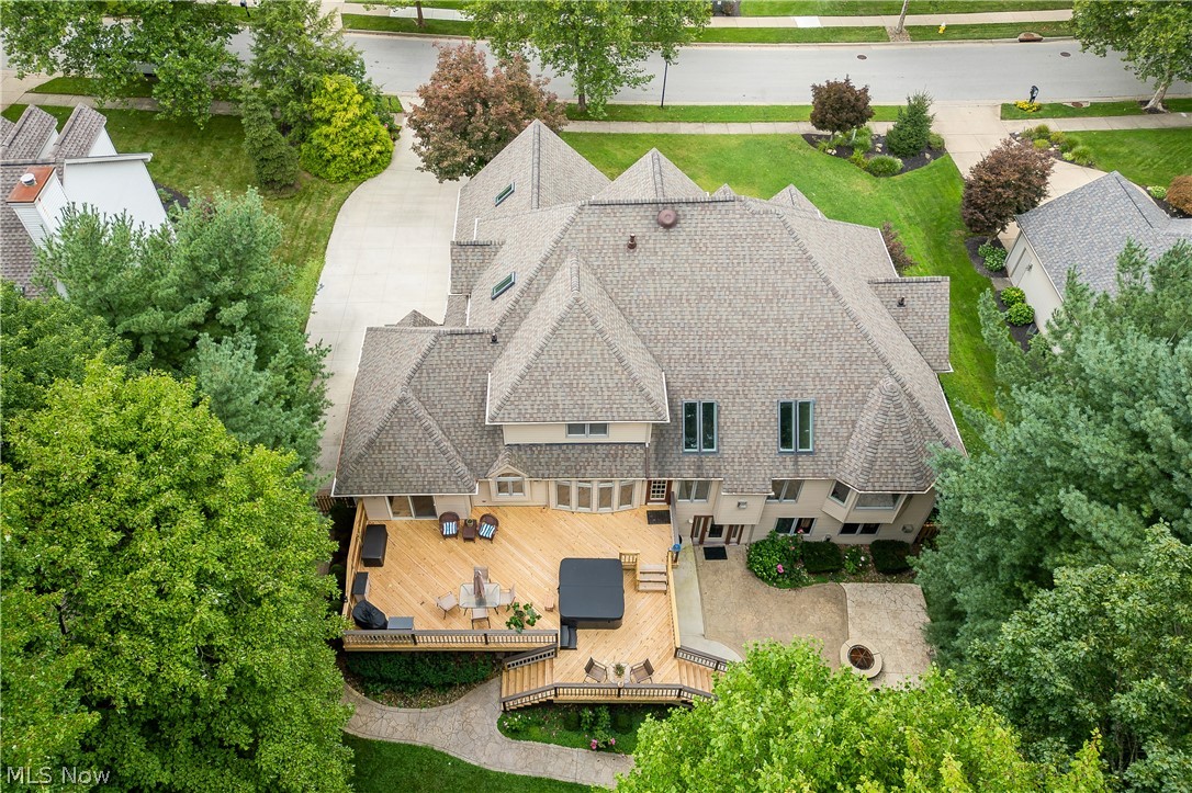 2665 Deer Ridge Run Cuyahoga Falls OH 44223