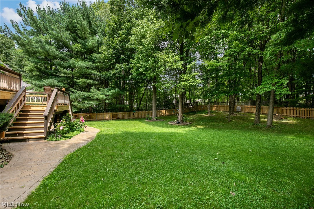 2665 Deer Ridge Run Cuyahoga Falls OH 44223