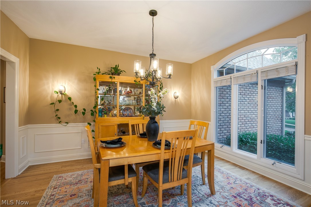 2665 Deer Ridge Run Cuyahoga Falls OH 44223