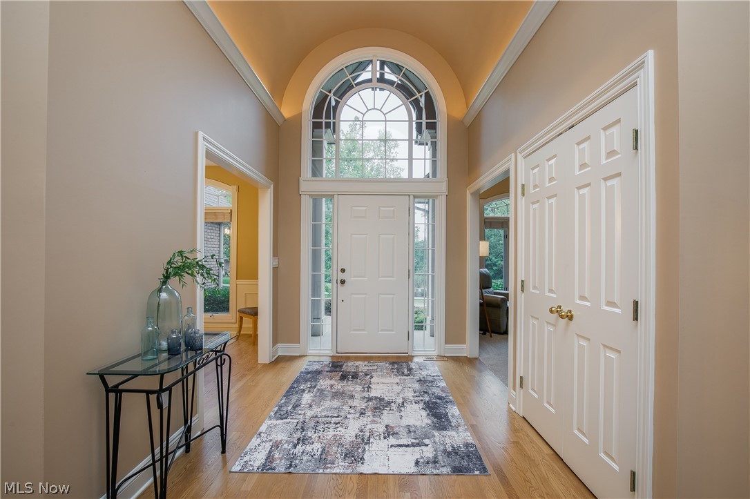 2665 Deer Ridge Run Cuyahoga Falls OH 44223