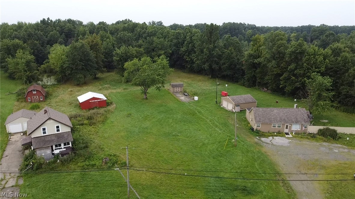 3049 Parkman Road Warren OH 44481