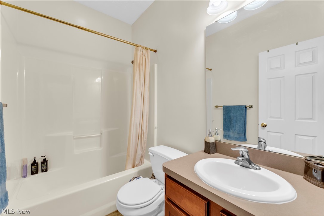 4201 Brooks Court Lorain OH 44053