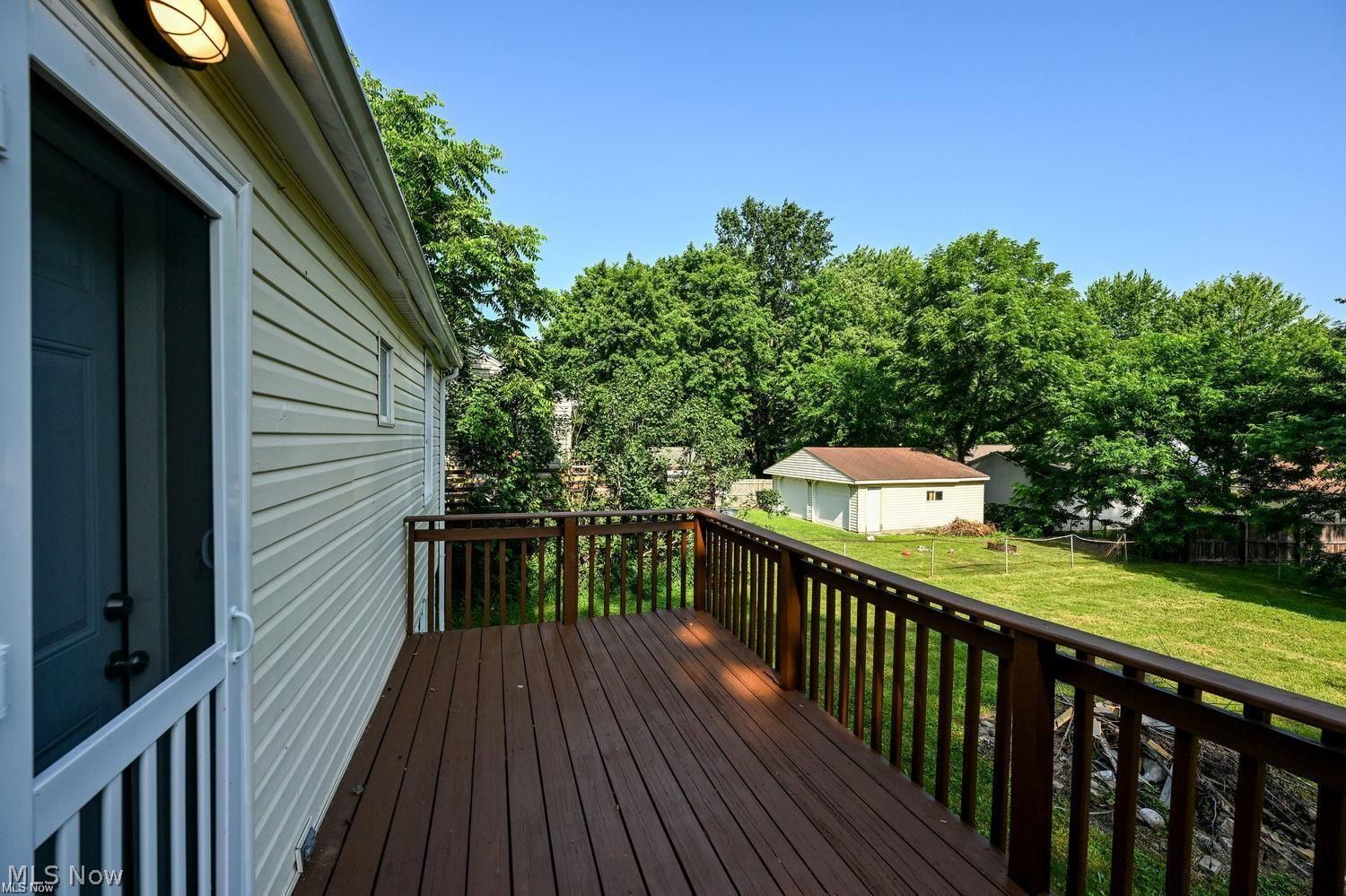 2487 Delaware Avenue Akron OH 44312