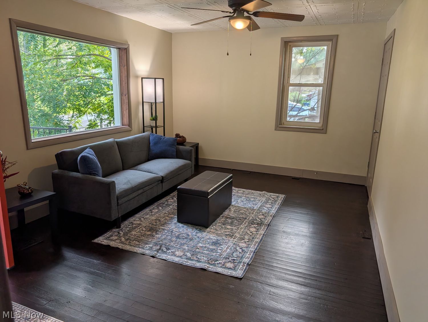 2487 Delaware Avenue Akron OH 44312