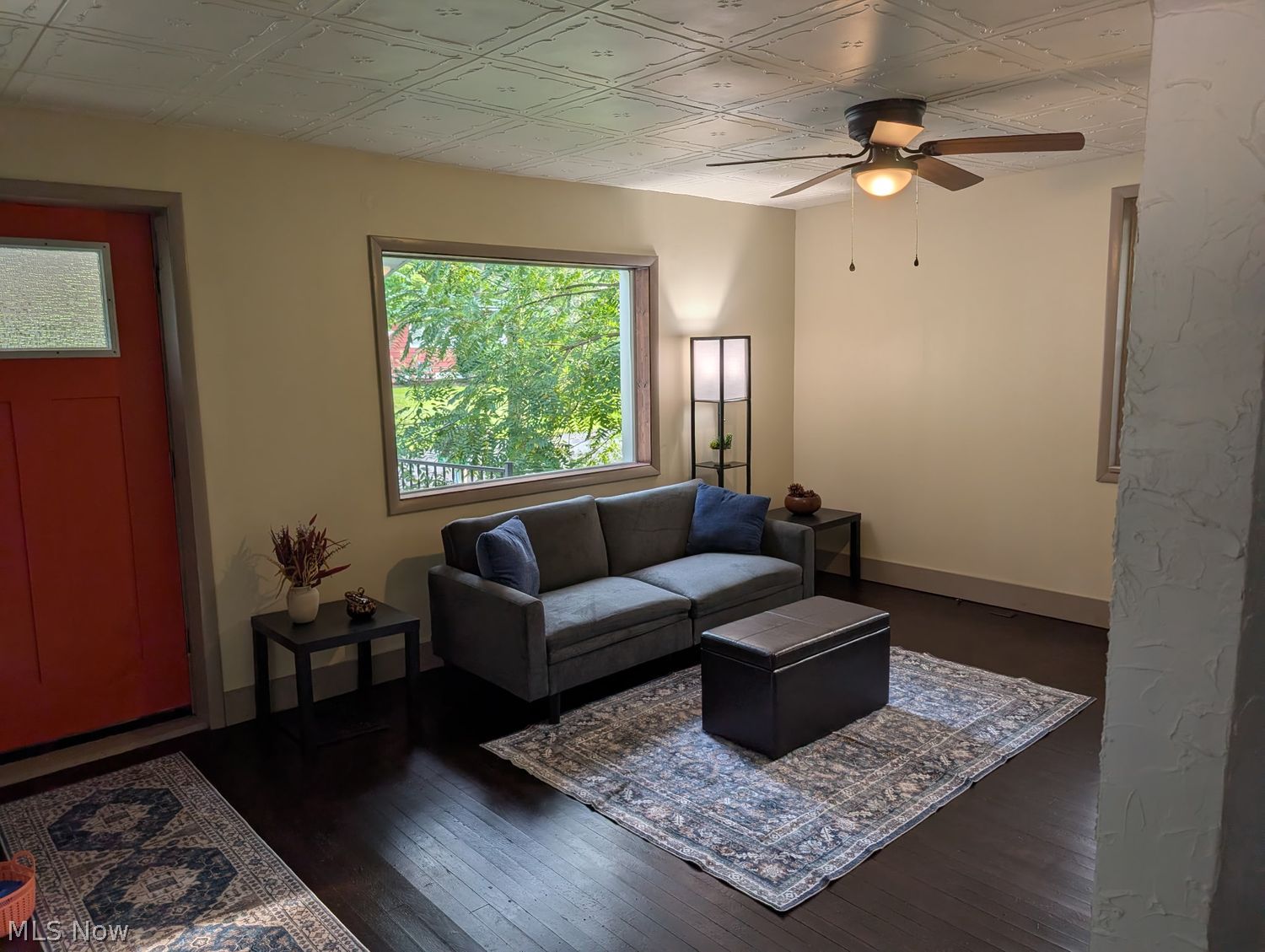 2487 Delaware Avenue Akron OH 44312