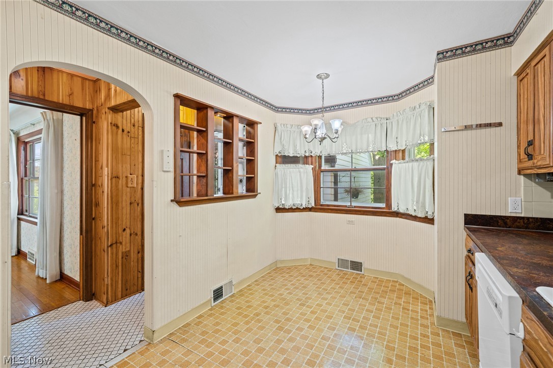 4137 Bushnell Road University Heights OH 44118
