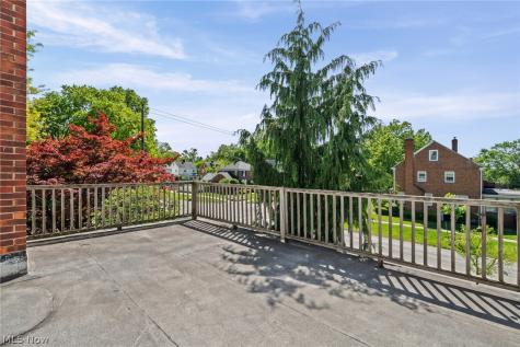 4137 Bushnell Road University Heights OH 44118