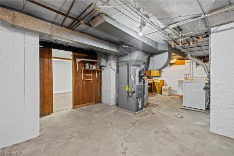 4137 Bushnell Road University Heights OH 44118
