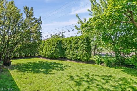 4137 Bushnell Road University Heights OH 44118