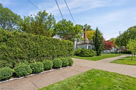 4137 Bushnell Road University Heights OH 44118