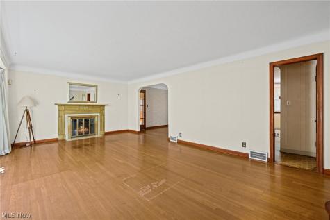 4137 Bushnell Road University Heights OH 44118