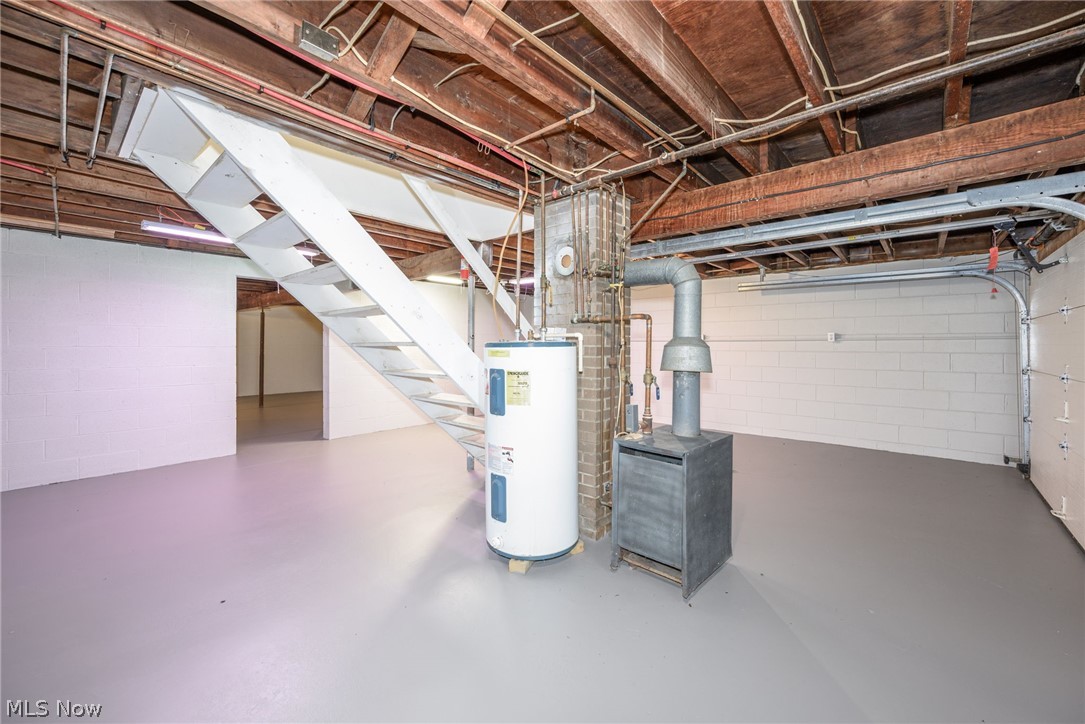 6019 State Route 751 SW Stone Creek OH 43840