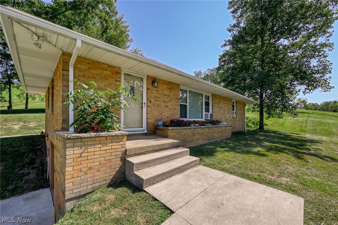 6019 State Route 751 SW Stone Creek OH 43840