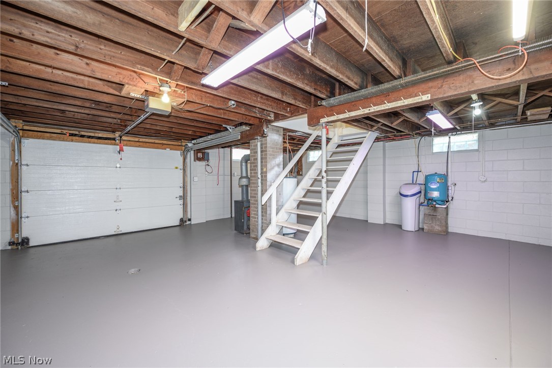 6019 State Route 751 SW Stone Creek OH 43840