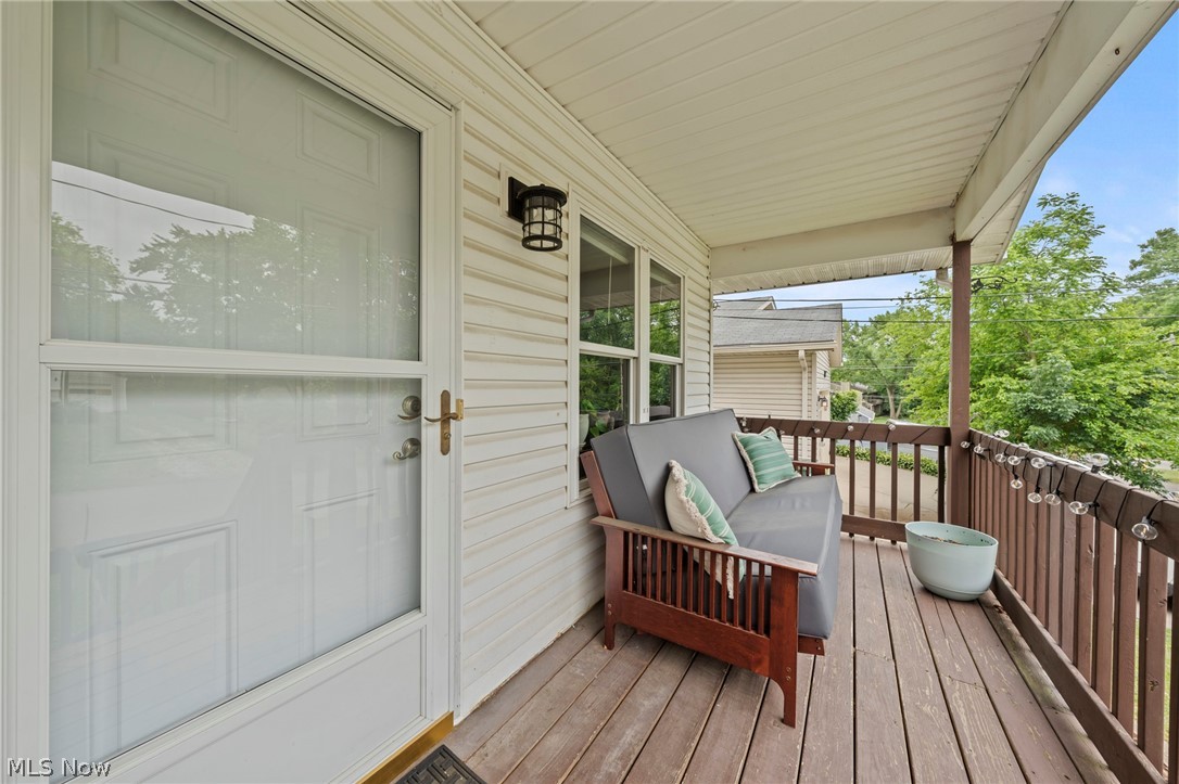 77 29th Street NW Barberton OH 44203