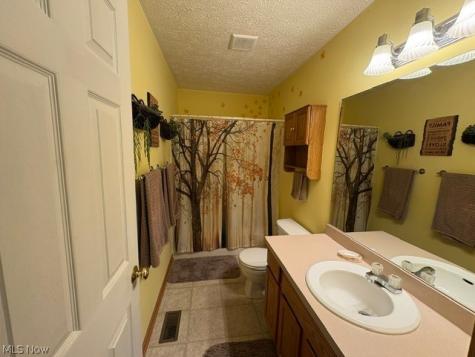 1075 Lanedale Street NW Massillon OH 44647