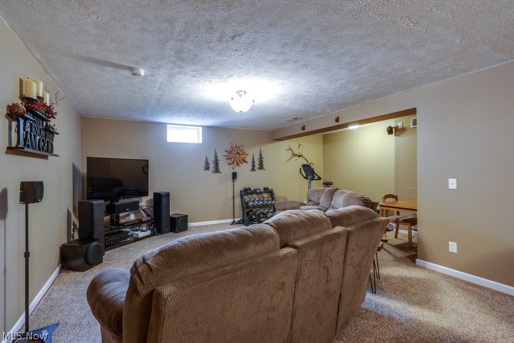 1075 Lanedale Street NW Massillon OH 44647