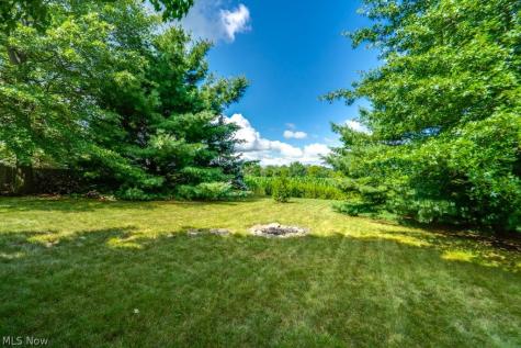 1075 Lanedale Street NW Massillon OH 44647