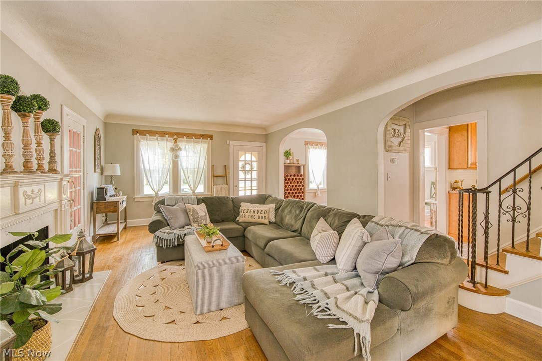 943 Cambridge Road Cleveland Heights OH 44121