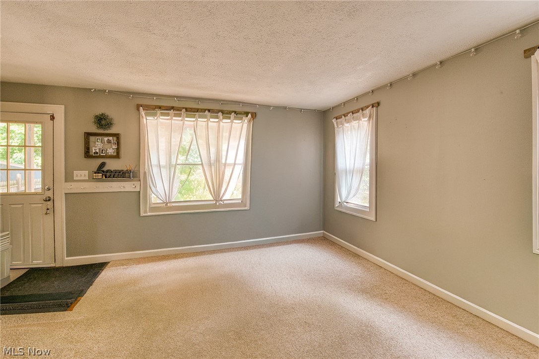 943 Cambridge Road Cleveland Heights OH 44121