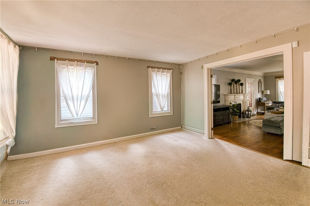 943 Cambridge Road Cleveland Heights OH 44121