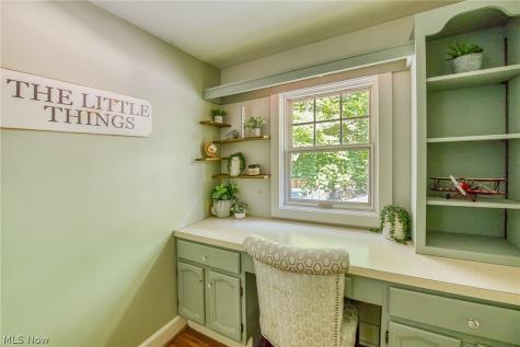 943 Cambridge Road Cleveland Heights OH 44121