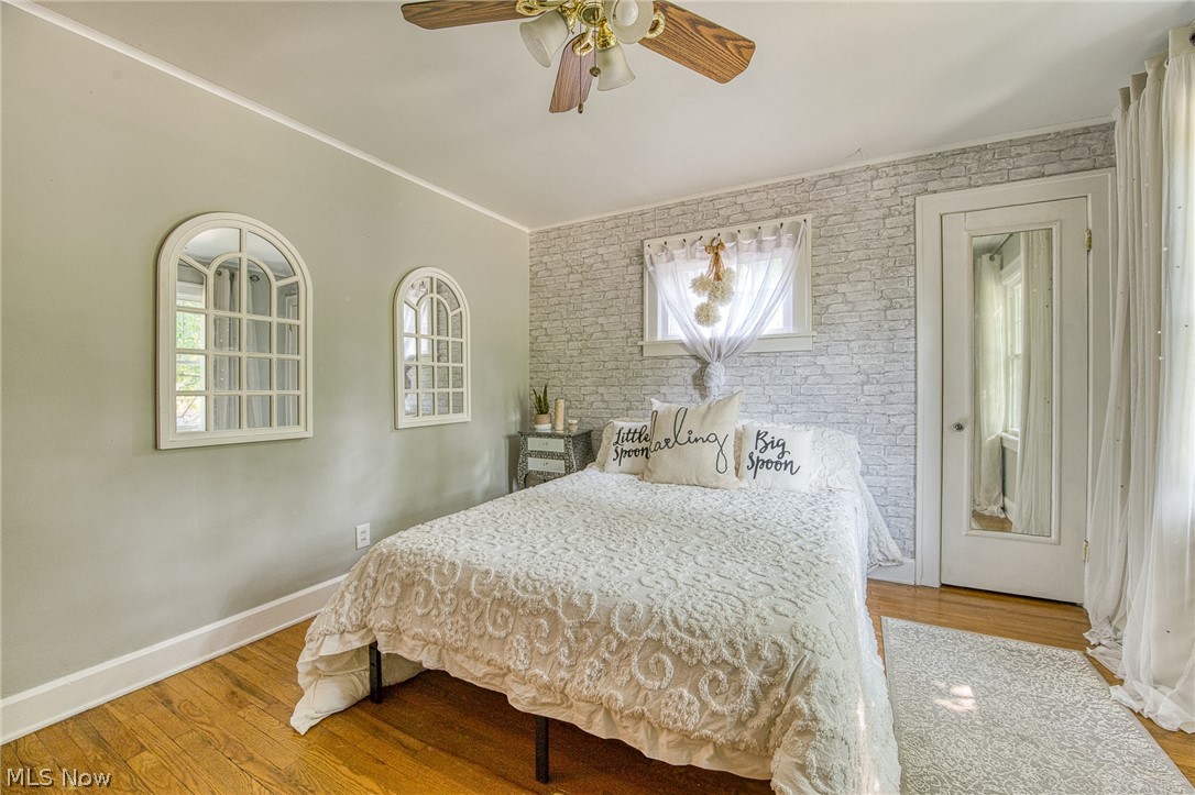 943 Cambridge Road Cleveland Heights OH 44121
