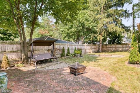 943 Cambridge Road Cleveland Heights OH 44121