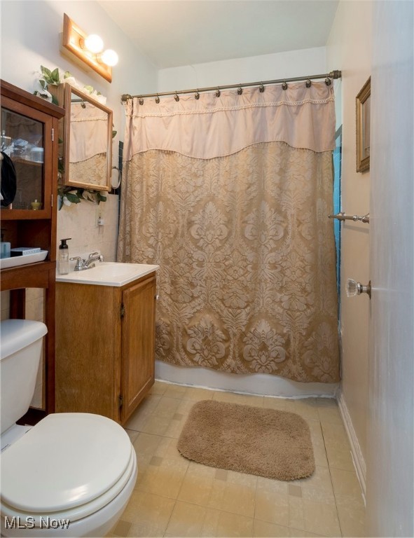 26471 Farringdon Avenue Euclid OH 44132