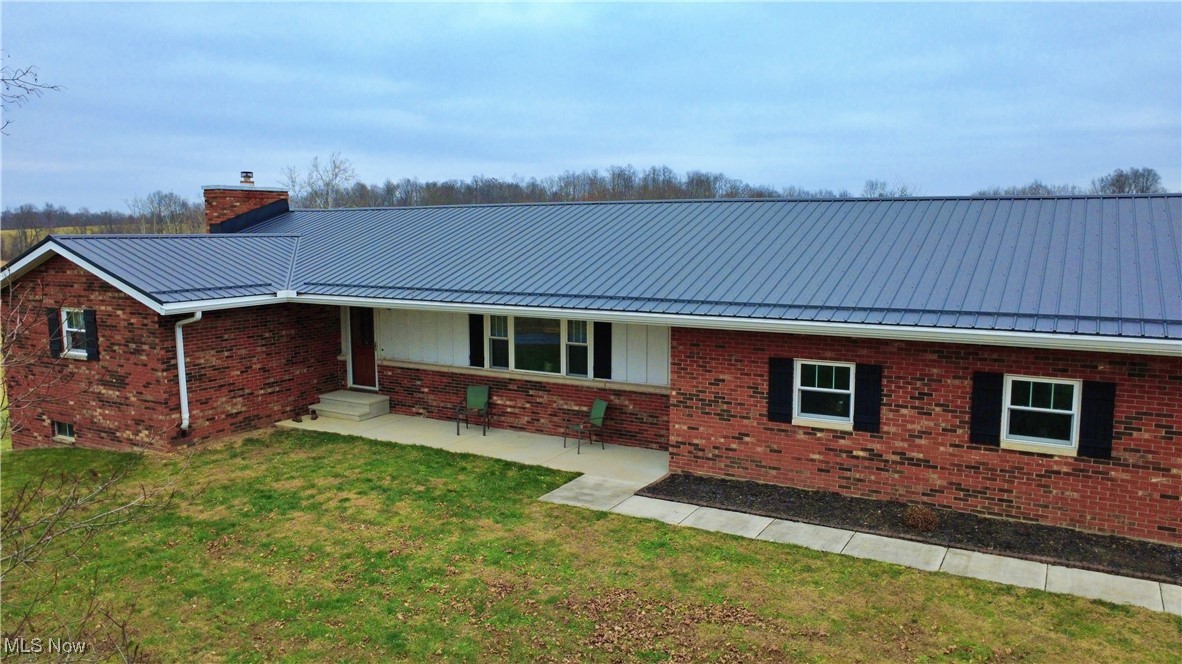 2242 S Mccoy Ridge Road Stockport OH 43787