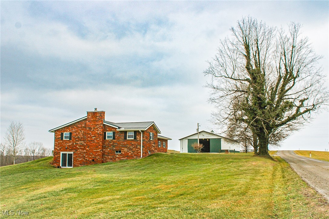 2242 S Mccoy Ridge Road Stockport OH 43787