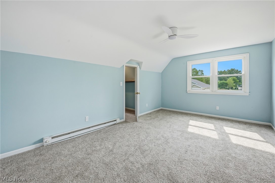 836 School Street Hubbard OH 44425