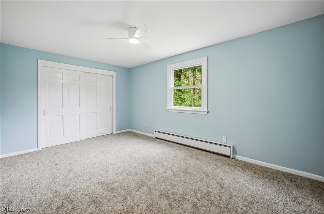 836 School Street Hubbard OH 44425