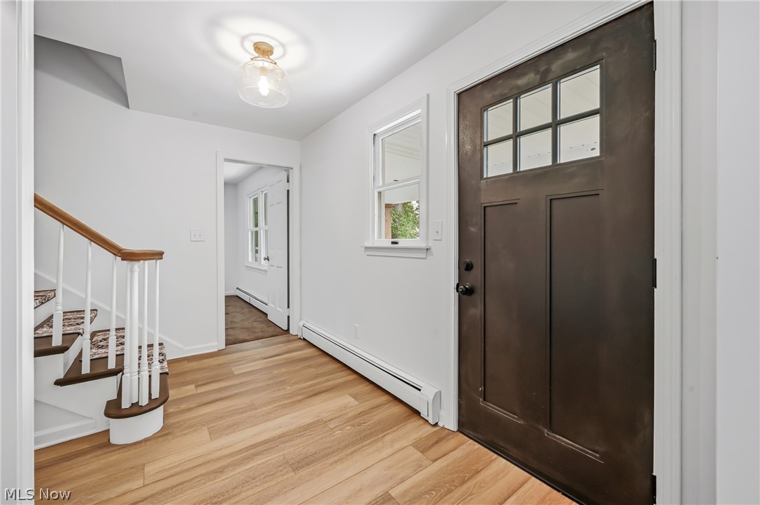 836 School Street Hubbard OH 44425