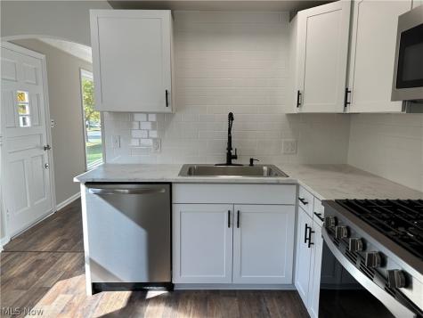 14705 Rockside Road Maple Heights OH 44137
