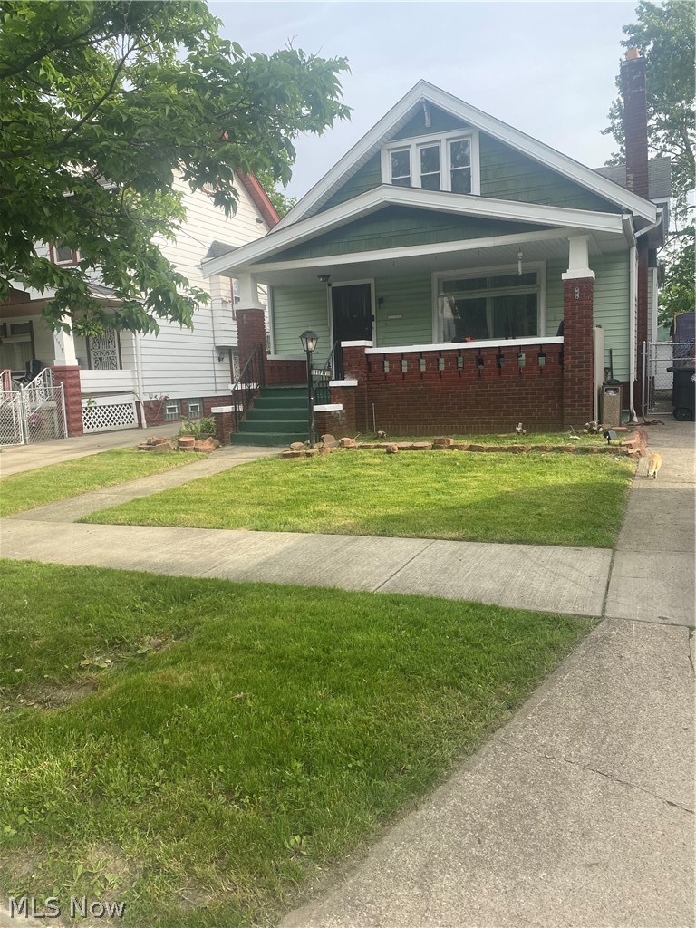 11717 Robertson Avenue Cleveland OH 44105