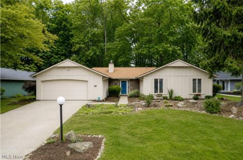 5901 Hawthorne Hollow North Ridgeville OH 44039