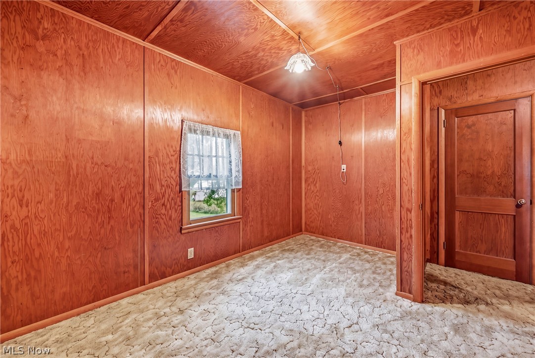 2254 Depot Road Salem OH 44460