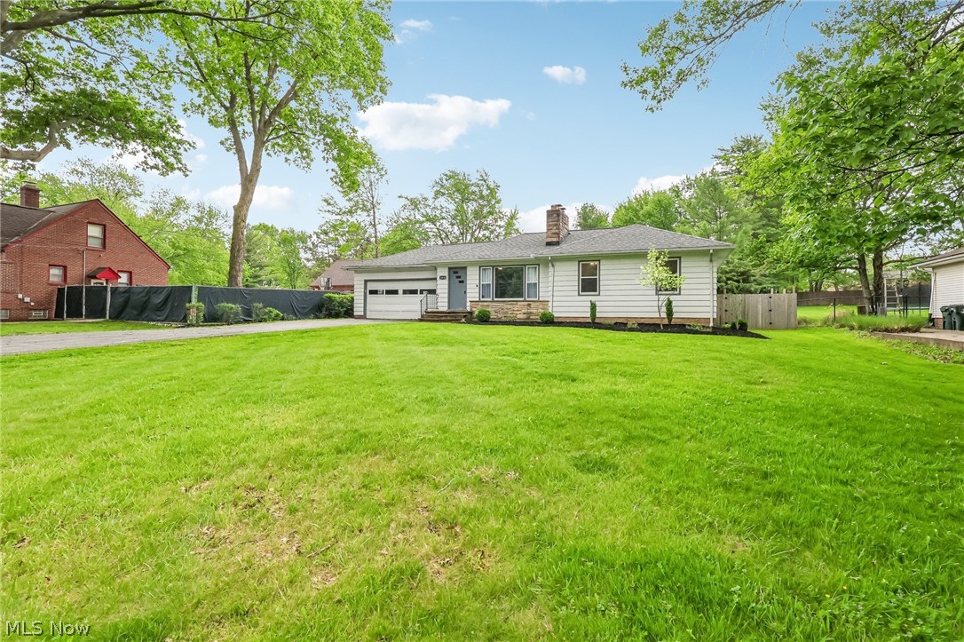 1818 E Wallings Road Broadview Heights OH 44147