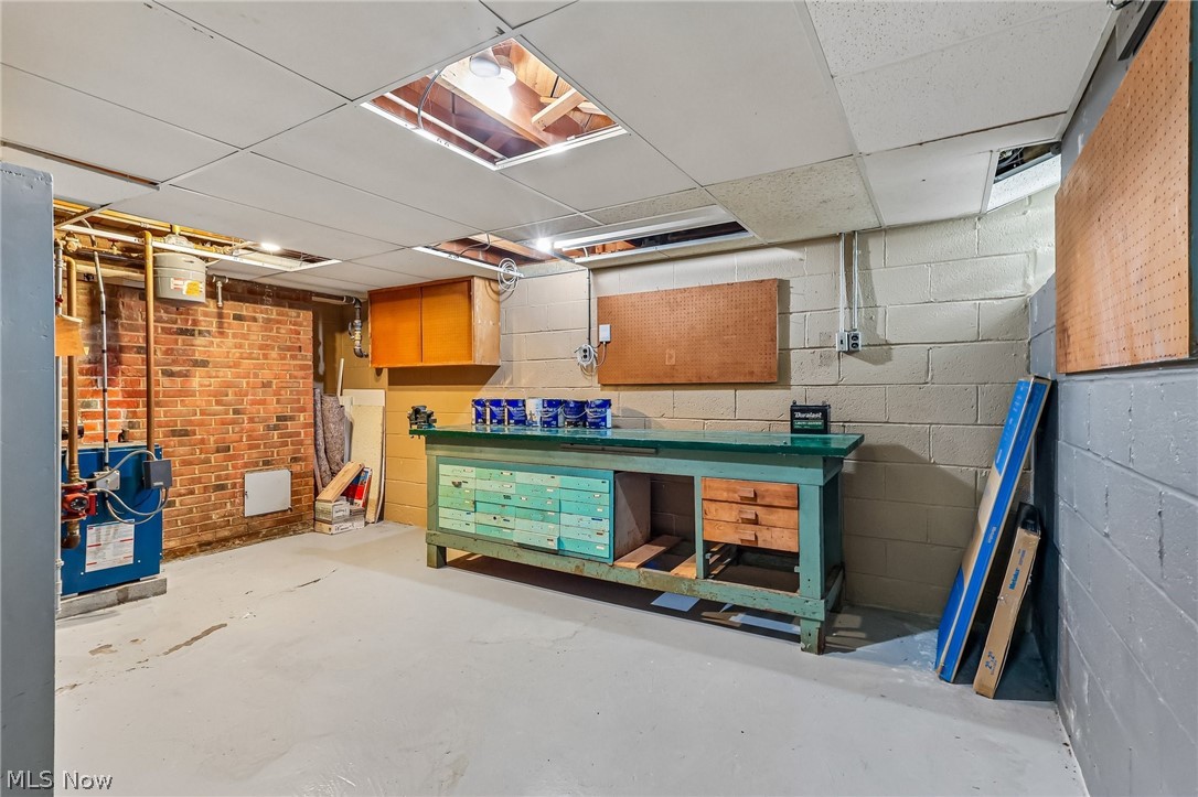 1818 E Wallings Road Broadview Heights OH 44147