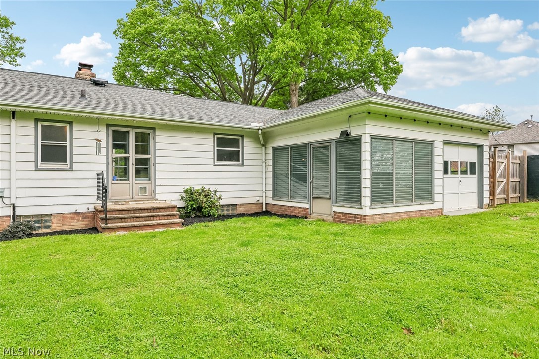 1818 E Wallings Road Broadview Heights OH 44147