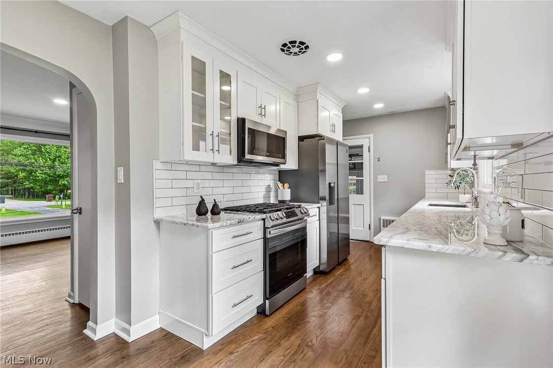 1818 E Wallings Road Broadview Heights OH 44147