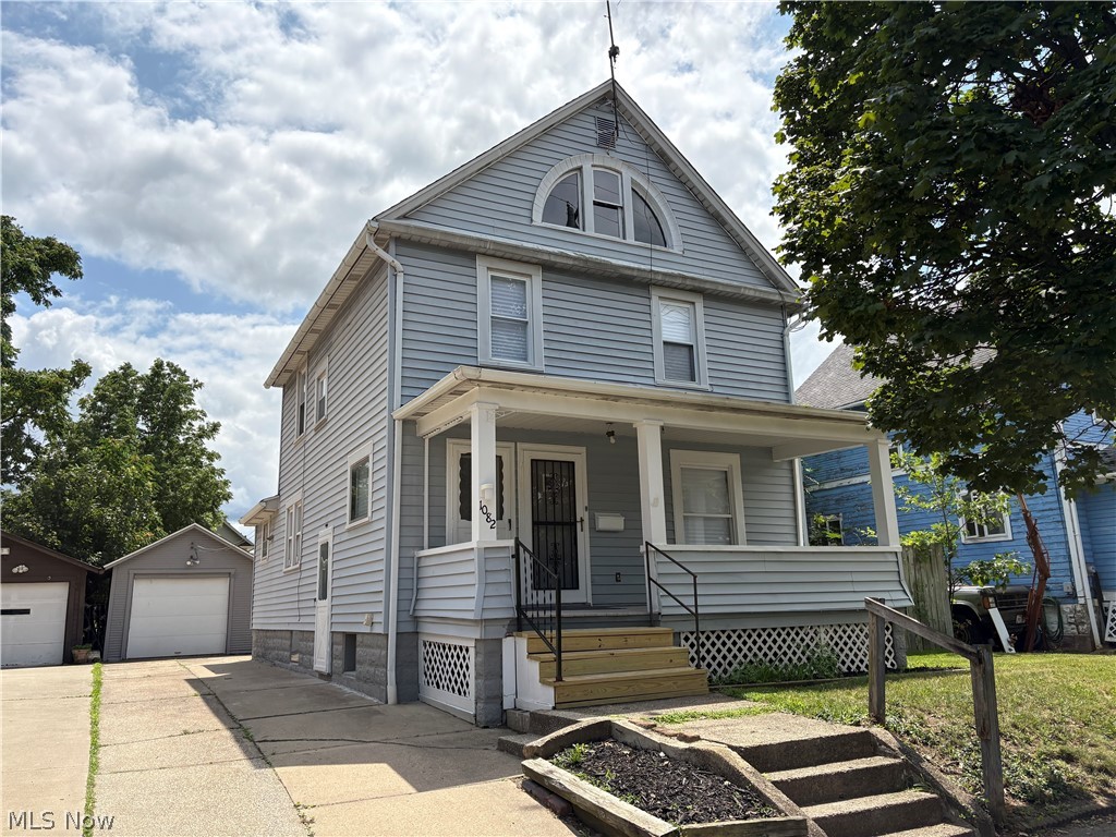 1082 Florida Avenue Akron OH 44314