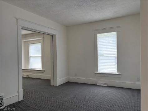 1082 Florida Avenue Akron OH 44314