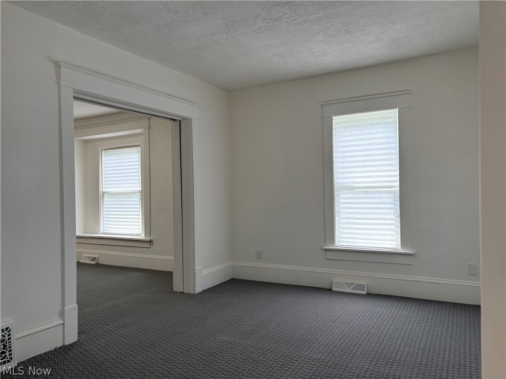 1082 Florida Avenue Akron OH 44314