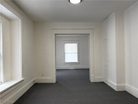 1082 Florida Avenue Akron OH 44314