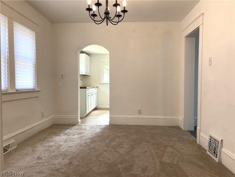 1082 Florida Avenue Akron OH 44314