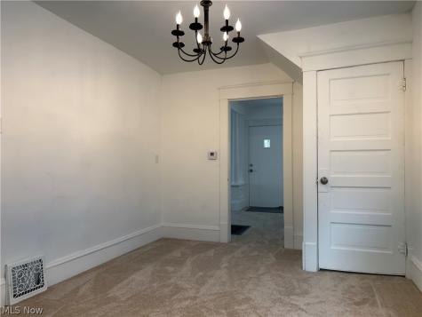 1082 Florida Avenue Akron OH 44314