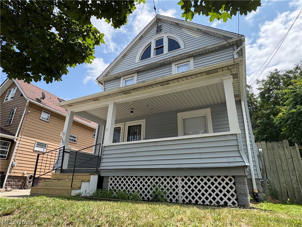 1082 Florida Avenue Akron OH 44314