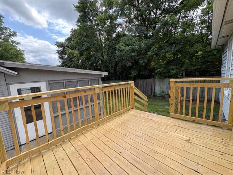 1082 Florida Avenue Akron OH 44314